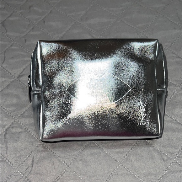 NWOT YSL Beaute Mirror silver metallic square hug lippouch